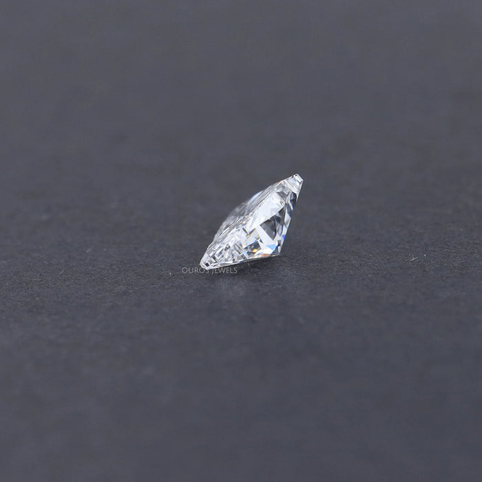 Unique Horse Head Cut Loose Diamond