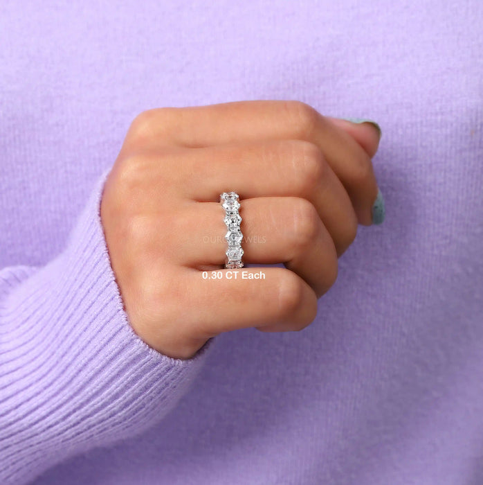 [A Women wearing Hexagon Diamond Wedding Band for Her]-[Ouros Jewels]