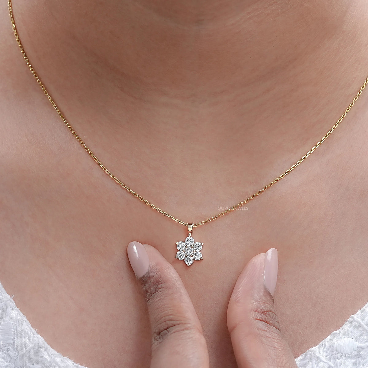 Floral Shape Round Lab Diamond Pendant Necklaces