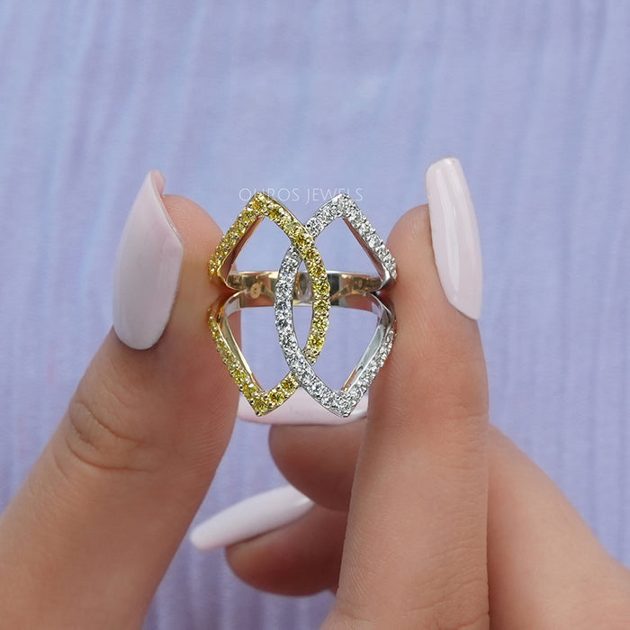 [Two Tone White and Yellow Gold Lips Shaped Round Diamond Ring]-[Ouros Jewels]