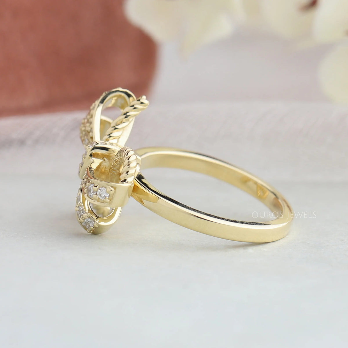 Round Diamond Cluster Ribbon Knot Bow Party Wear Ring