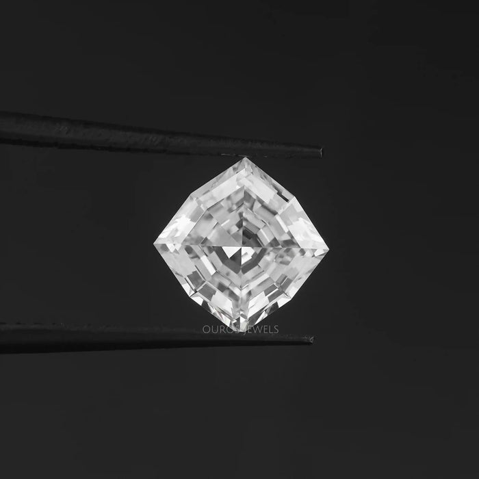 In tweezer look of antique cushion cut lab created diamond