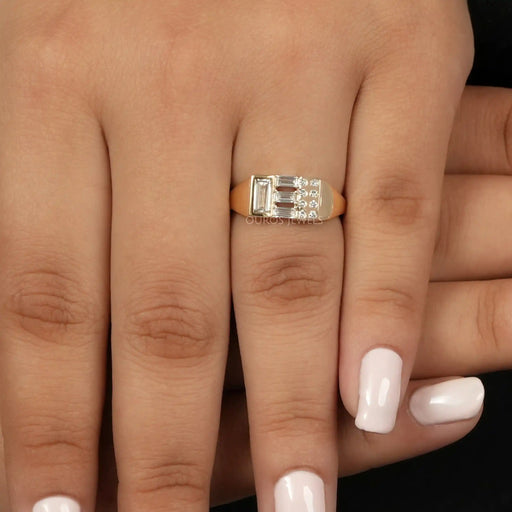 [A Women wearing Baguette Cut Wedding Ring]-[Ouros Jewels]
