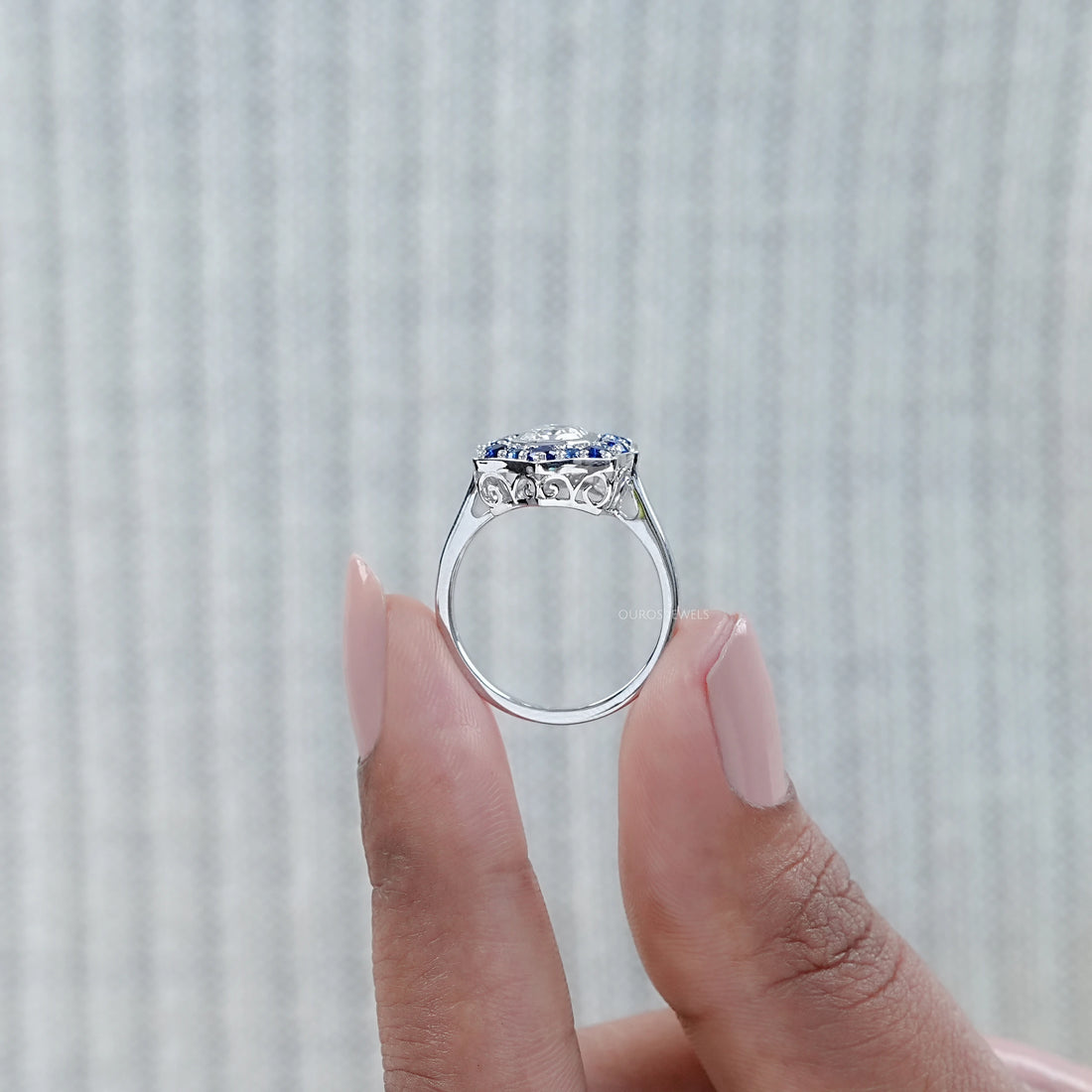 Bezel Set Old Mine Emerald Diamond Halo Gemstone Ring Rings