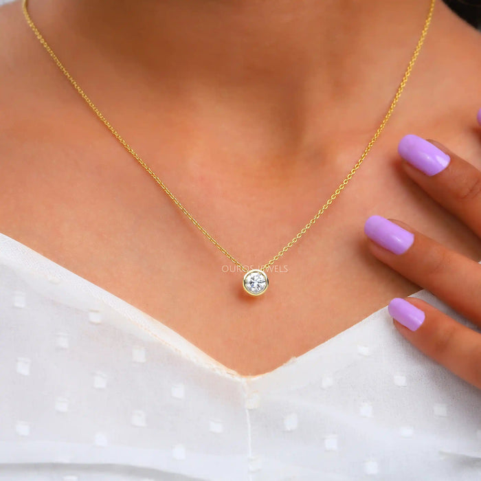 Bezel set diamond solitaire 2025 pendant