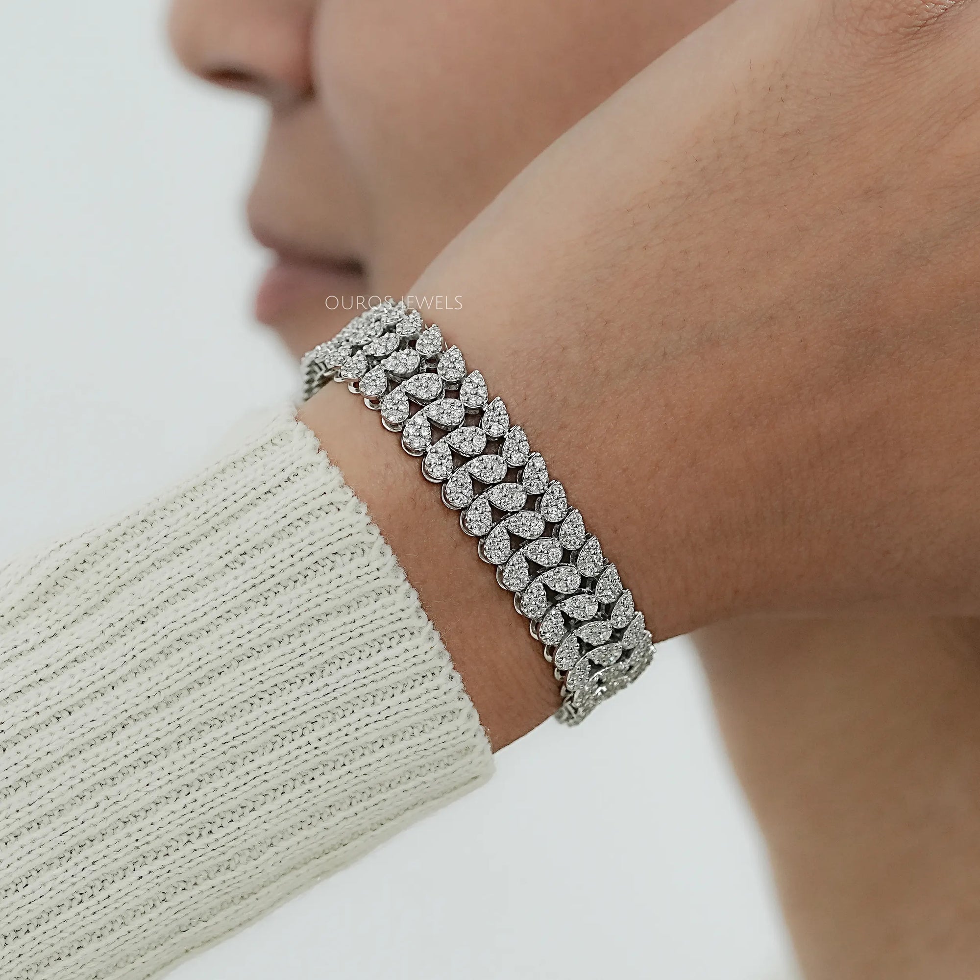 Cluster Diamond Wide Bracelet Bracelet