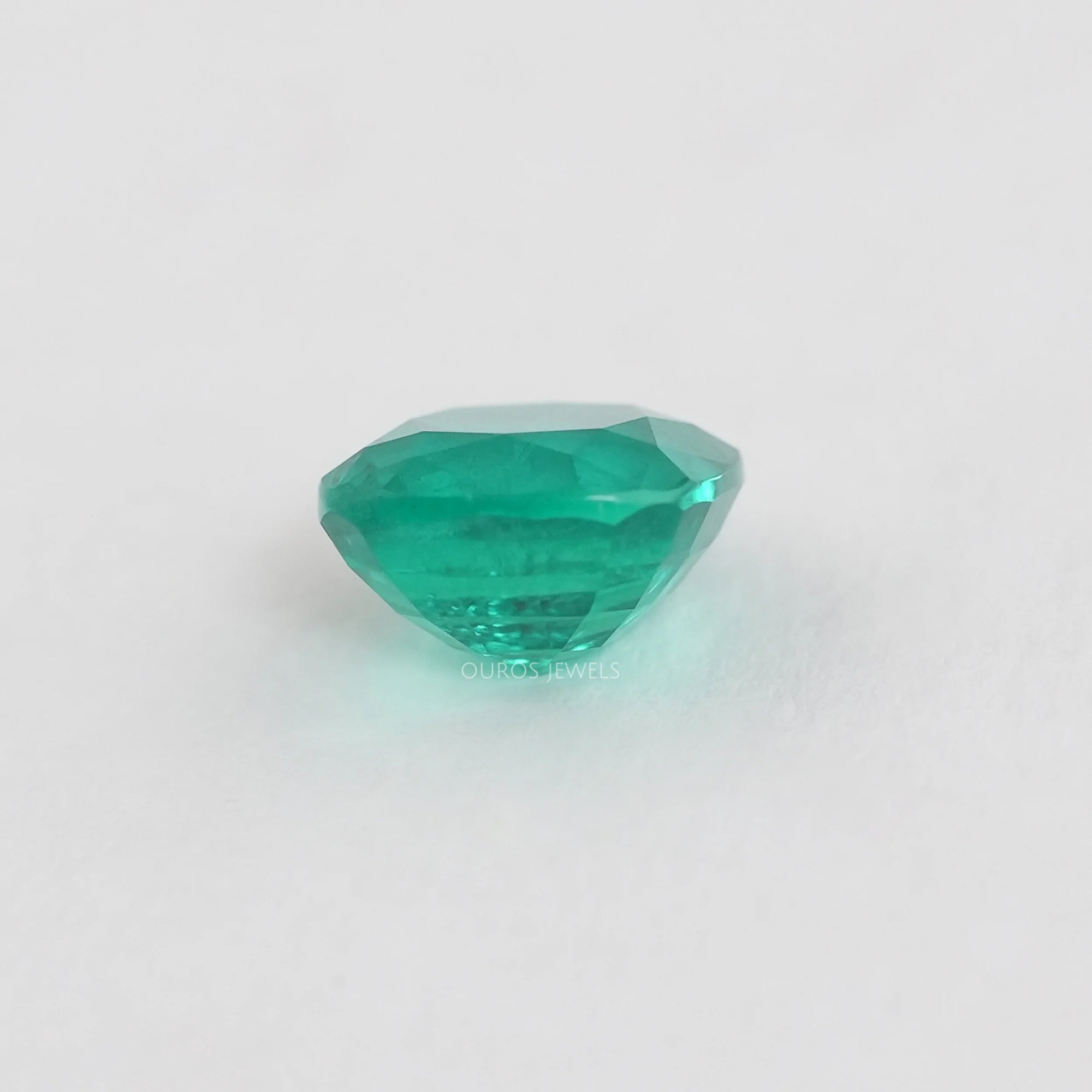 Cushion Shape Colombian Emerald Gemstone Loose