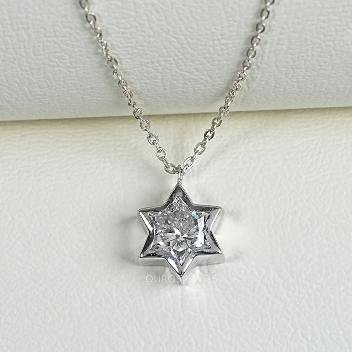 David Star Lab Diamond Bezel Set Solitaire Pendant Necklaces