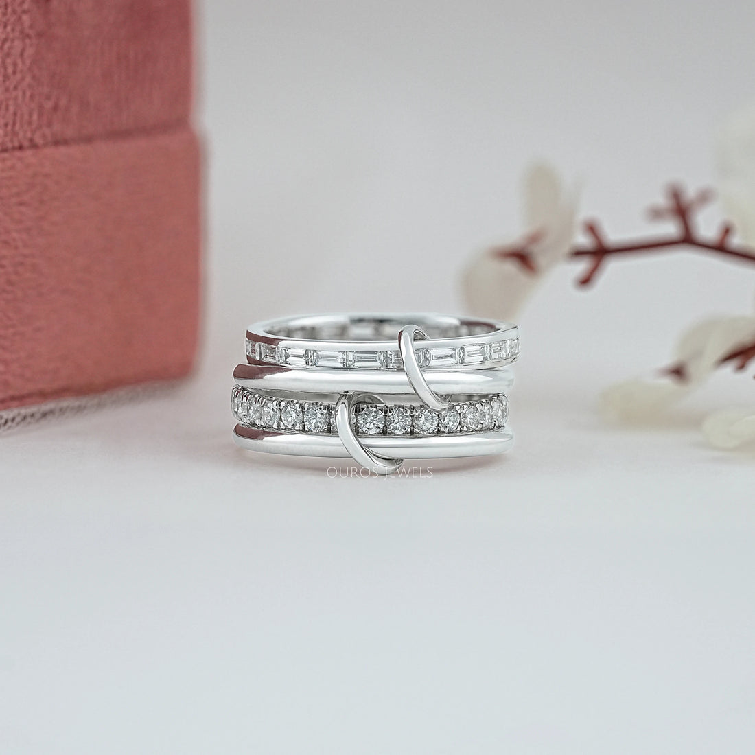 Baguette And Round Diamond Interlink Band Ring