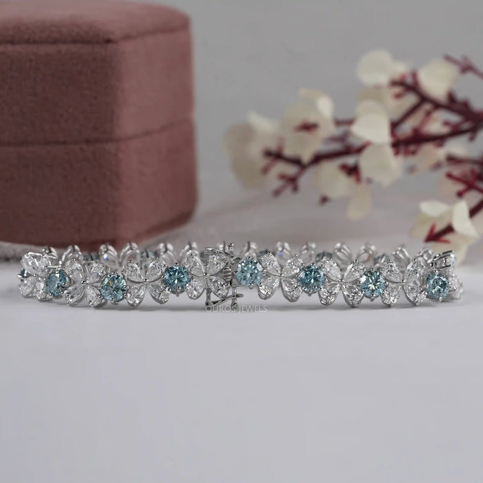 Pear Lab Diamond Flower Shape Bracelet Bracelet