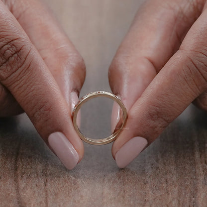 Round Lab Diamond Flush Set Wedding Band