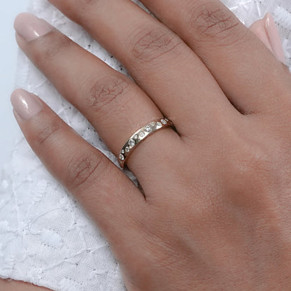 Round Lab Diamond Flush Set Wedding Band