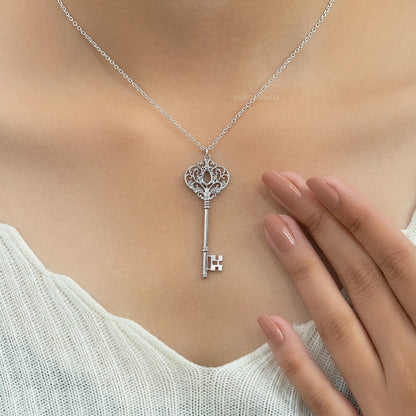 Key Shape Semi Mount Pendant