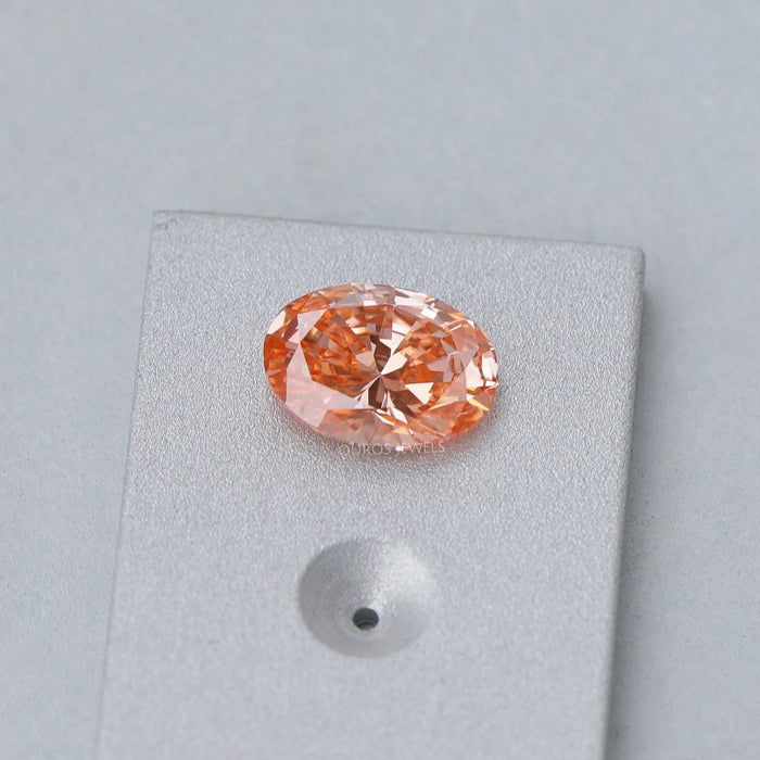 0.82 Carat Fancy Pink Vivid Oval Cut Lab Grown Diamond