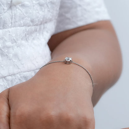 Old European Round Diamond Solitaire Bracelet
