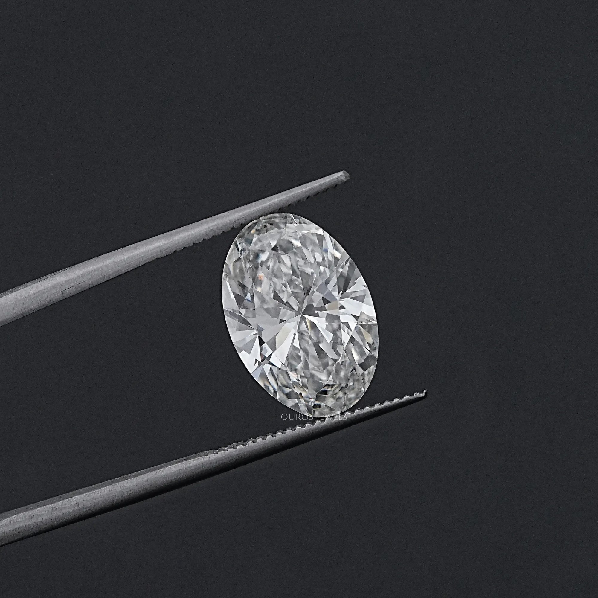 8X Lab Grown Diamond - Oval Shape Loose