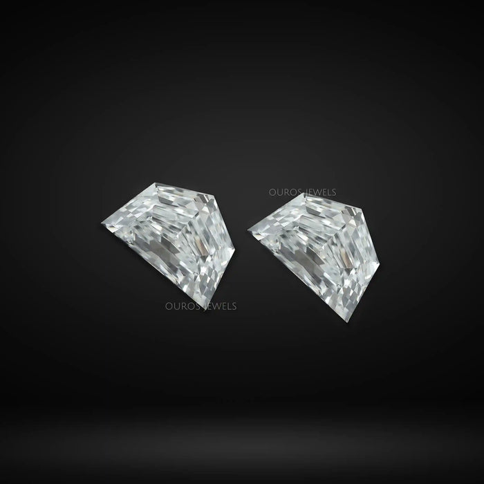 Matching Pair of Loose Diamond