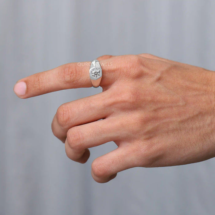 Round Cut Single Diamond Ring For Men's