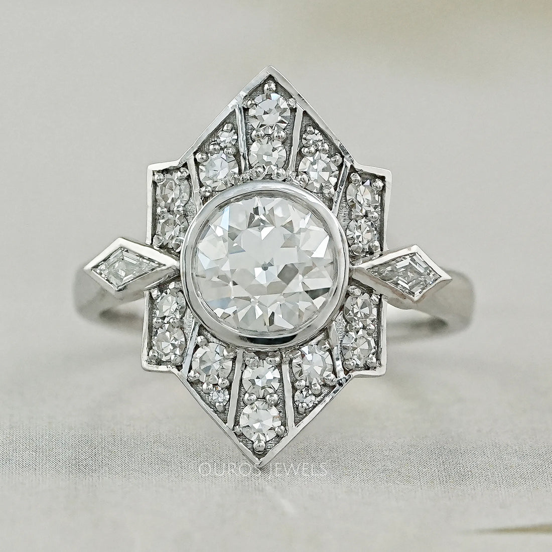 Old European Round Cut Bezel Set Vintage Engagement Ring Rings