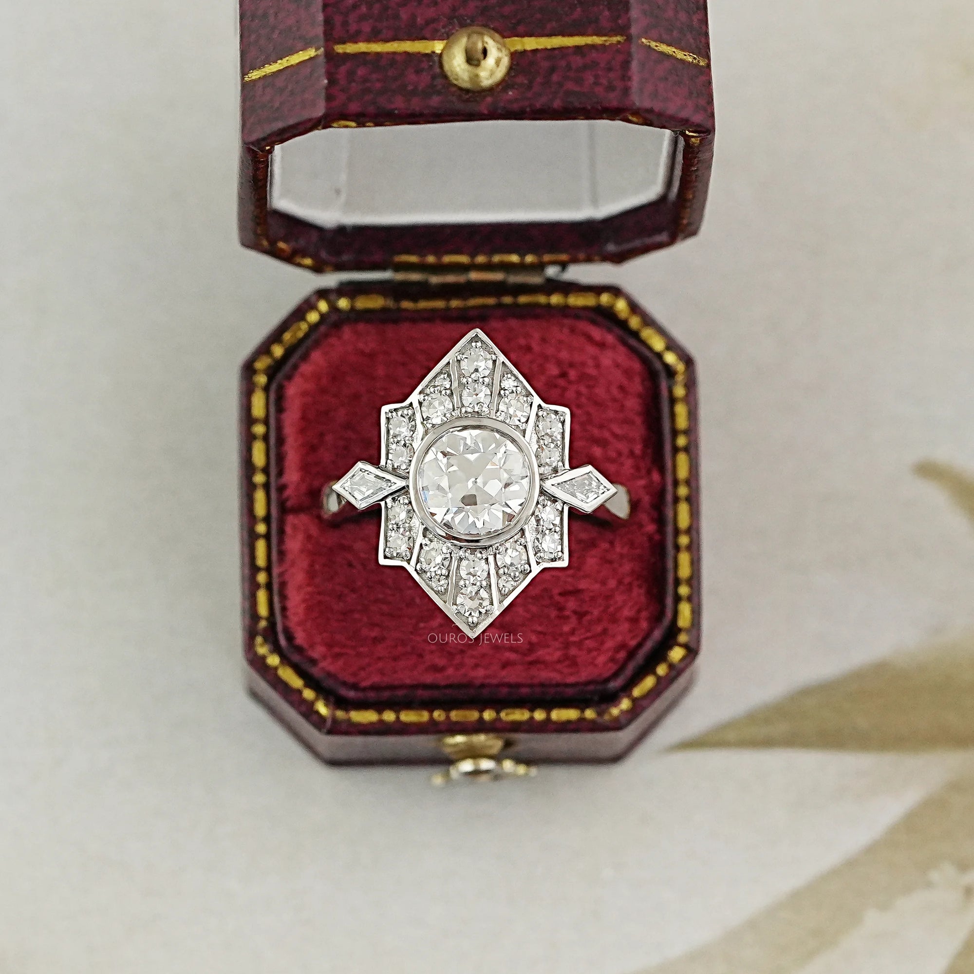 Old European Round Cut Bezel Set Vintage Engagement Ring Rings