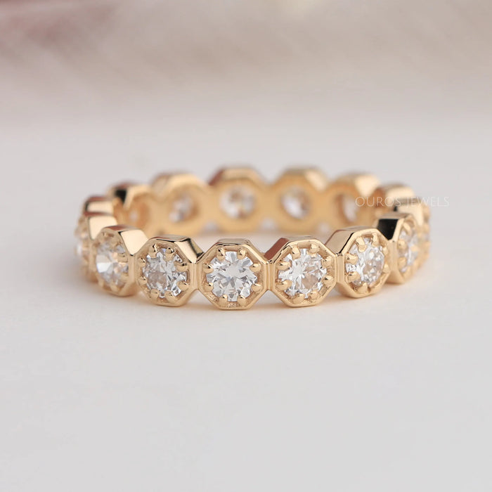 [Front view of old cut eternity wedding band ][Ouros Jewels]