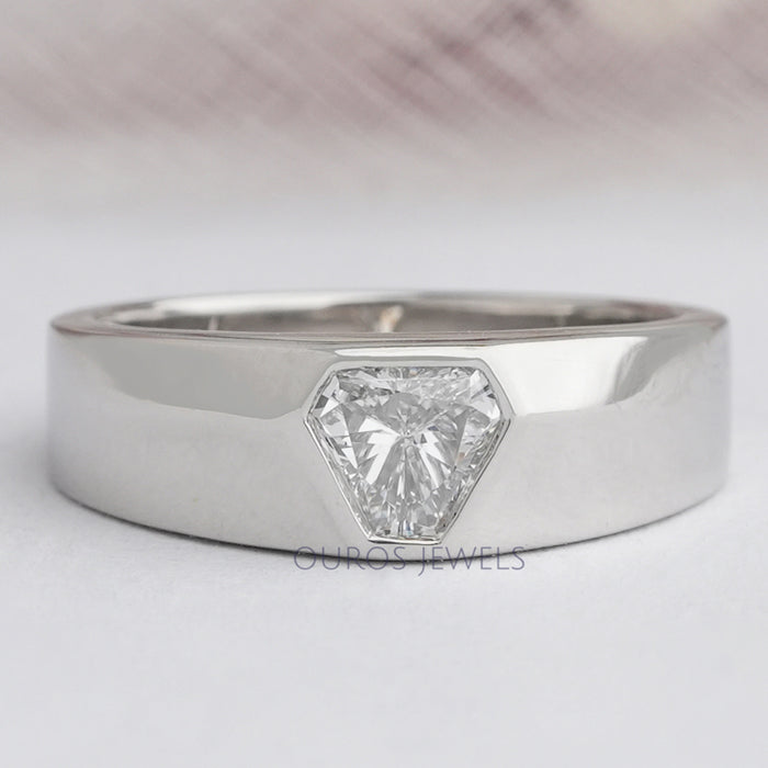 Shield Cut Lab Grown Diamond Solitaire Mens Wedding Band