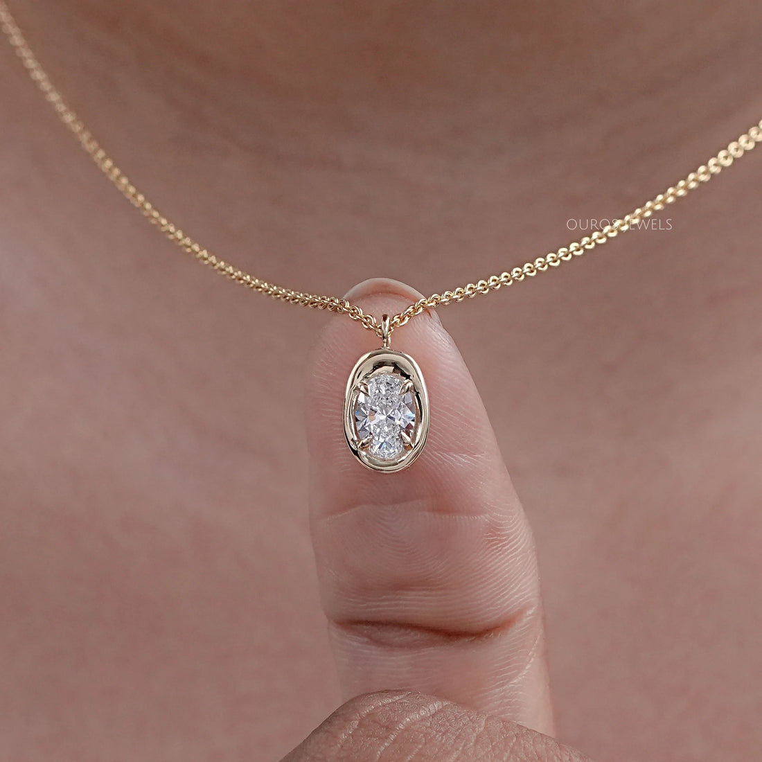 Oval Lab Diamond Molten Heirloom Pendant Necklaces