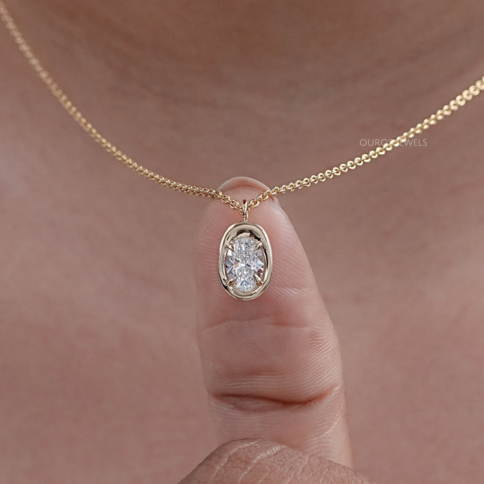 Oval Lab Diamond Molten Heirloom Pendant Necklaces