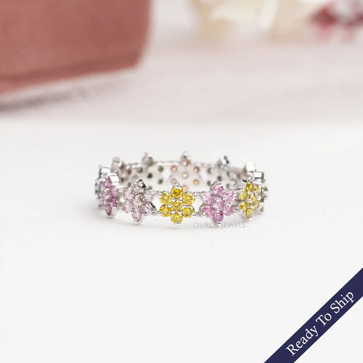 [Flower Shape Round Diamond Colored Band]-[Ouros Jewels]
