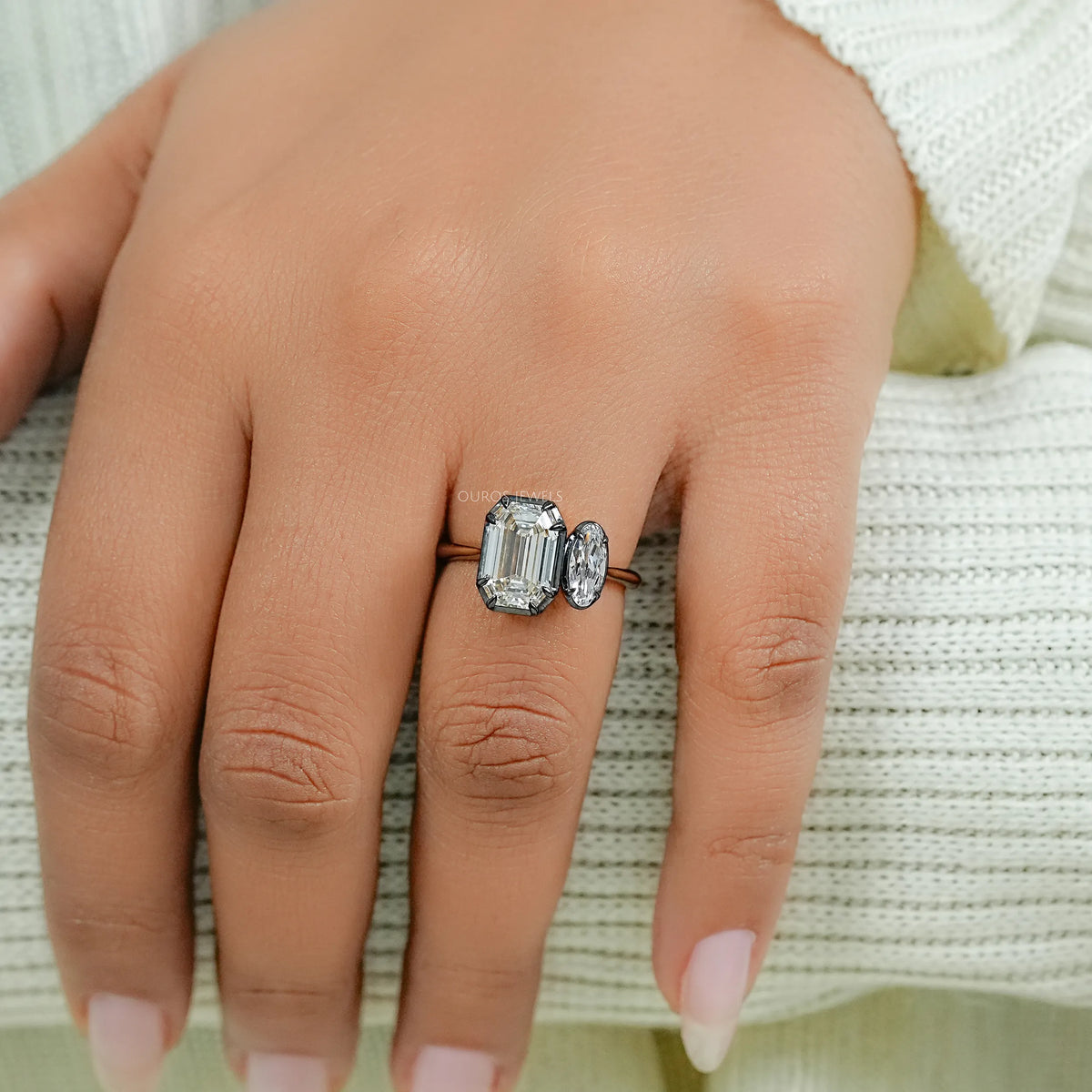 Old Mine Lab Diamond Toi Et Moi Engagement Ring