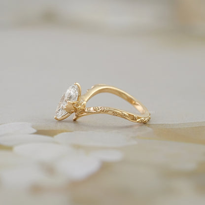 Old Mine Moval Cut Engraved Curved Engagement Ring Rings