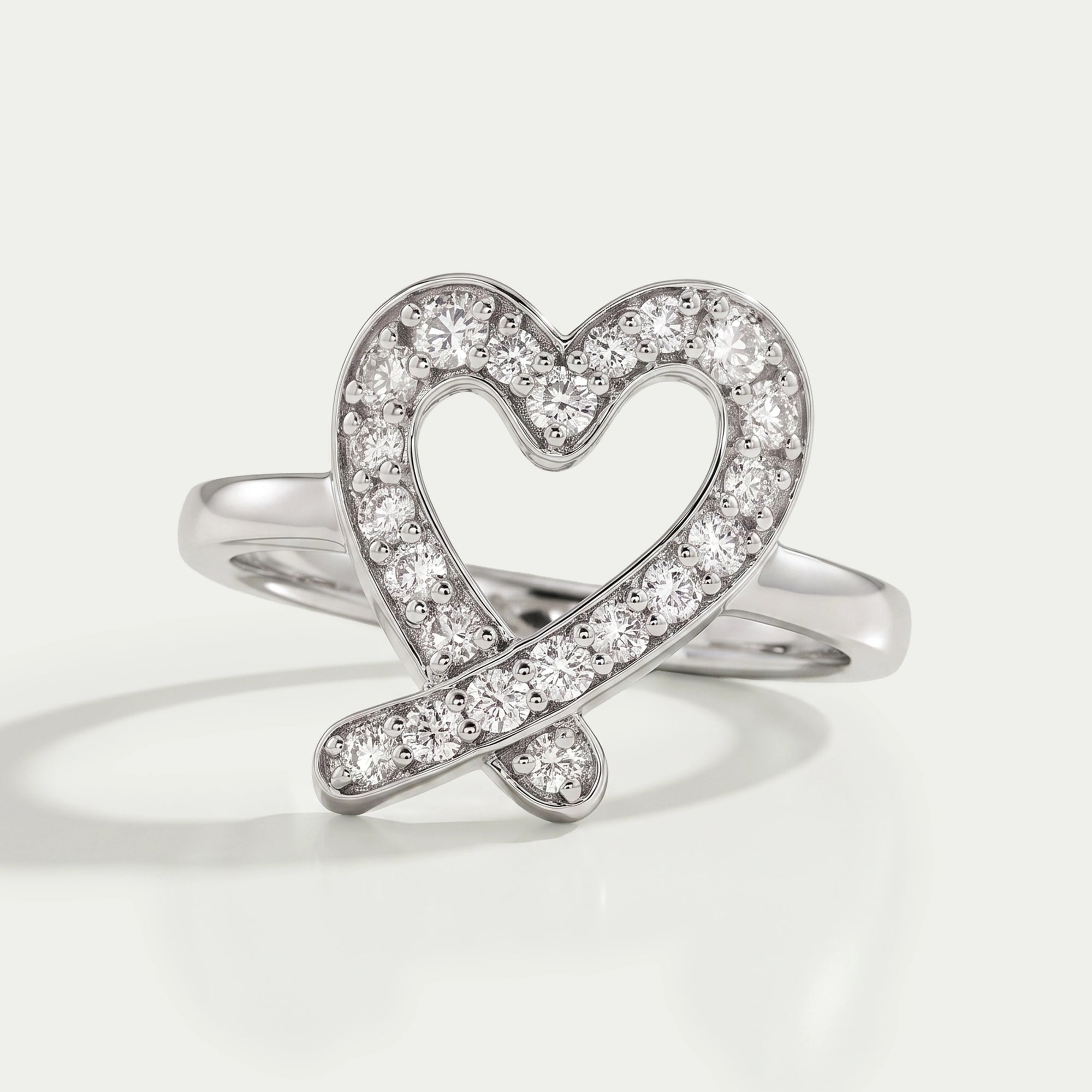 Round Diamond Open Heart Shape Ring Ring