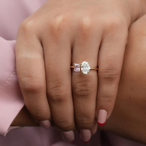 [A Women wearing Toi Et Moi Anniversary Ring]