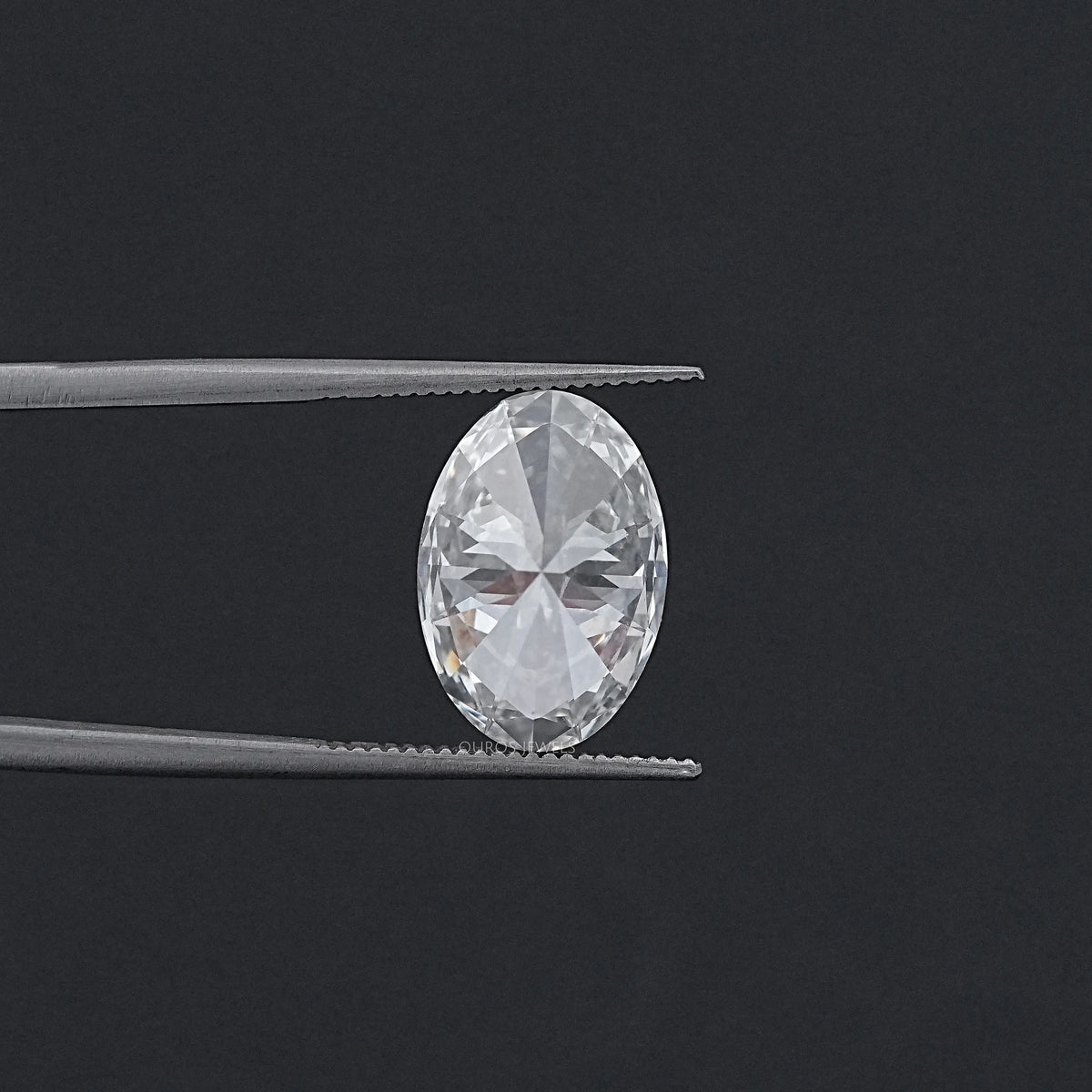 8X Lab Grown Diamond - Oval Shape Loose