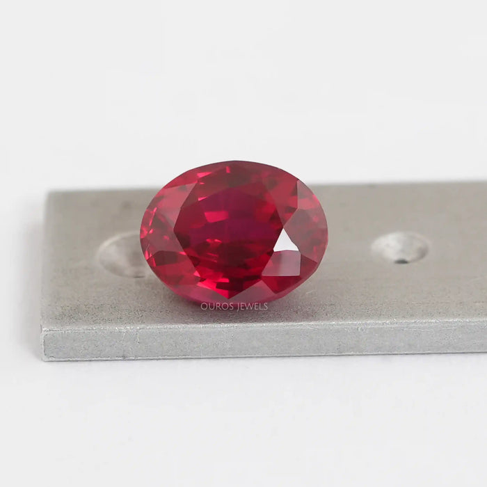 Zambian Ruby Oval Cut Gemstone With IGI Certified Diamond