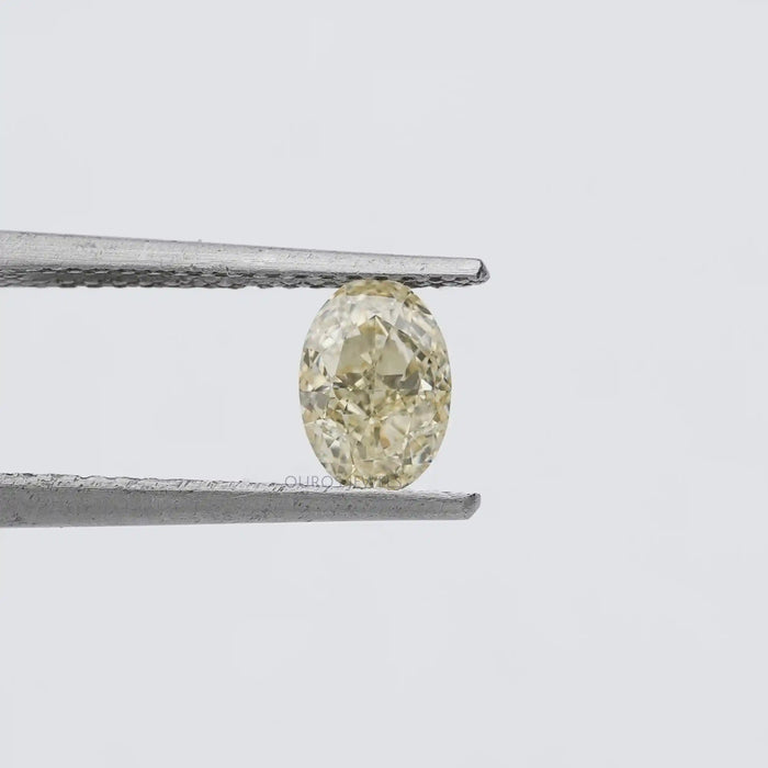 [Oval Cut Loose Diamond in Yellow]-[Ouros Jewels]