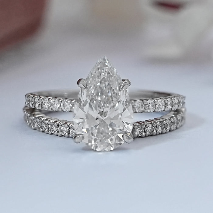Pear Cut Solitaire Accent Bridal Ring Set