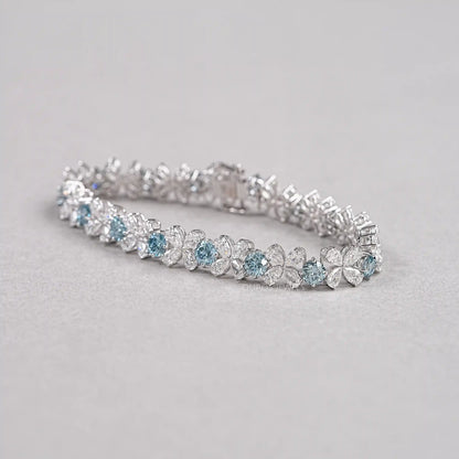 Pear-Shaped Flower Diamond Bracelet Bracelet