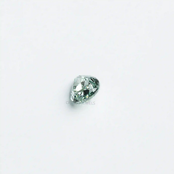[Side View Of Green VS Clarity Lab Grown Diamond]-[Ouros Jewels]