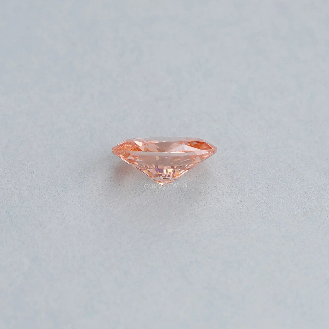 0.82 Carat Fancy Pink Vivid Oval Cut Lab Grown Diamond Loose