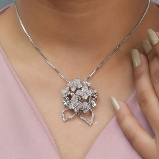 [A Women wearing Pink Round Diamond Pendant]-[Ouros Jewels]