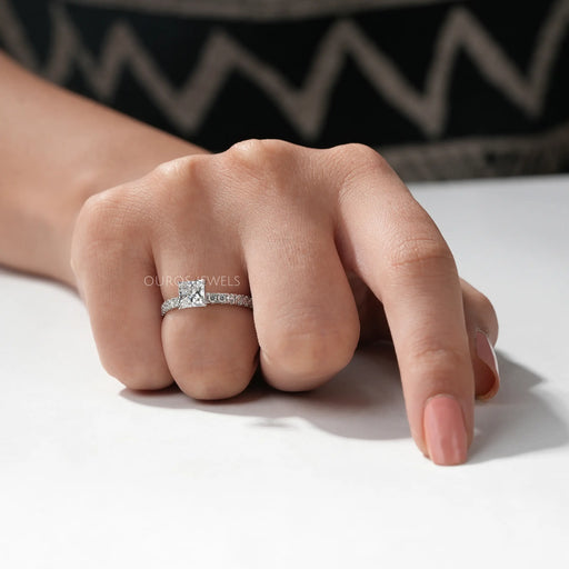 [A Women wearing Princess Cut Engagement Ring]-[Ouros Jewels]