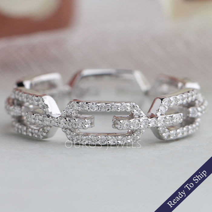 Round Cut Chain Link Wedding Ring