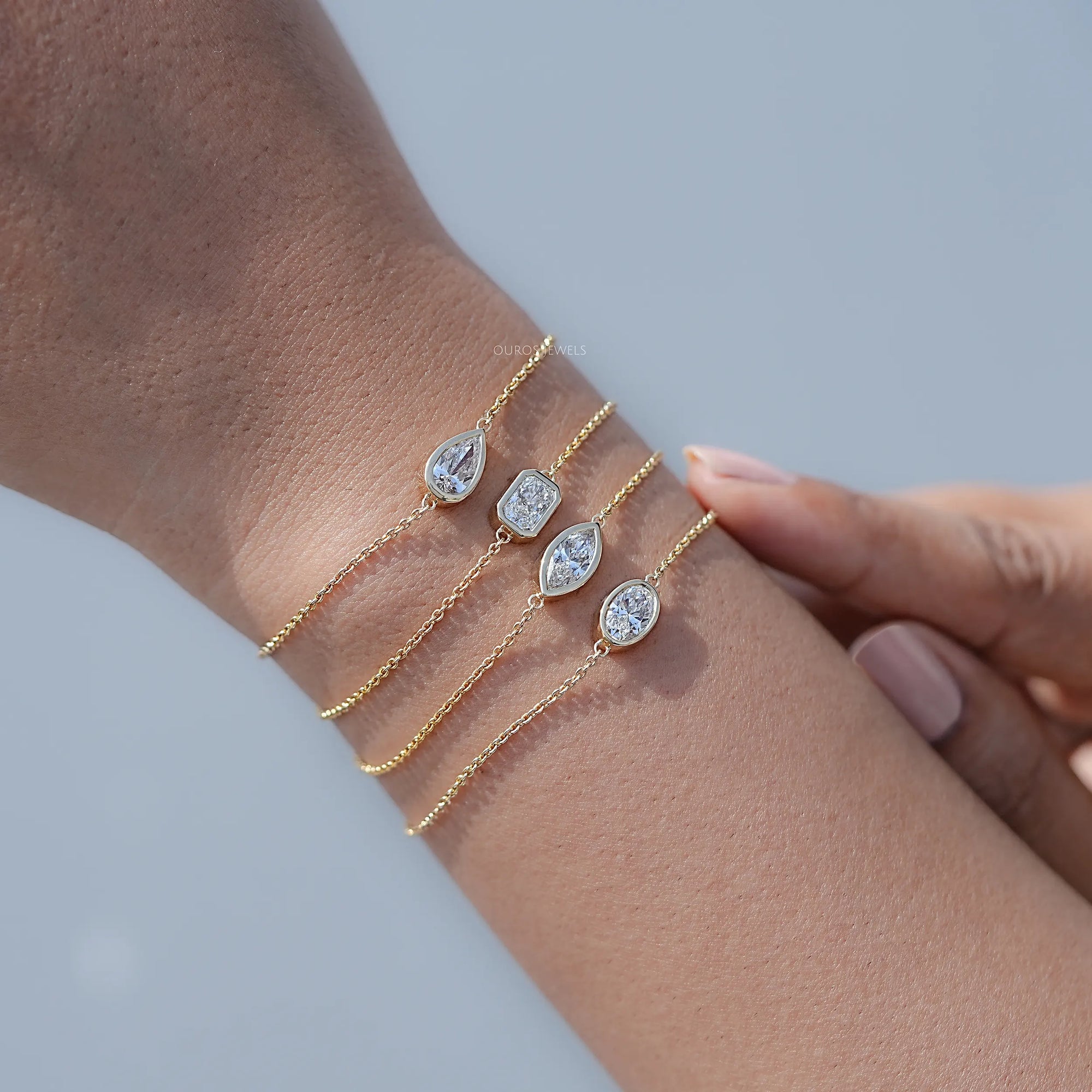 Multi Lab Diamond Bezel Set Solitaire Chain Bracelet