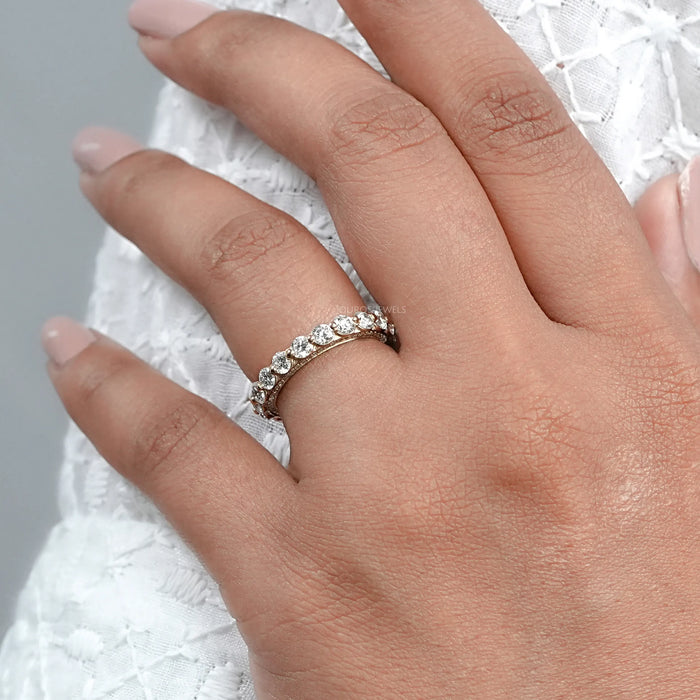 Round Diamond Hidden Eternity Wedding Band