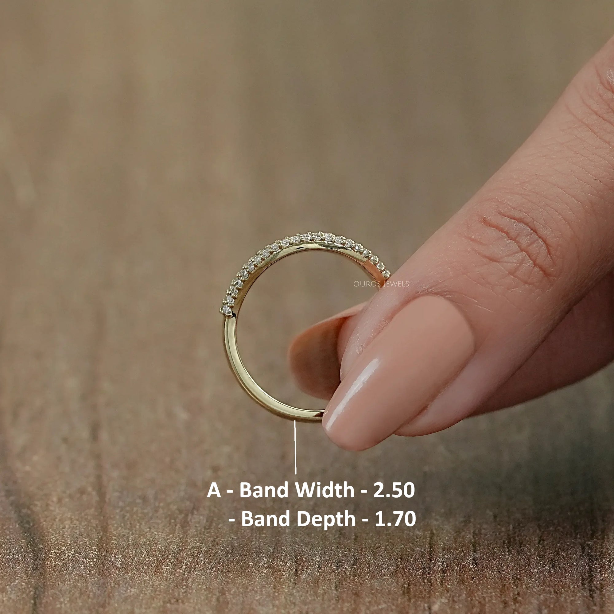 Pave Set Round Lab Diamond Curved Band Ring