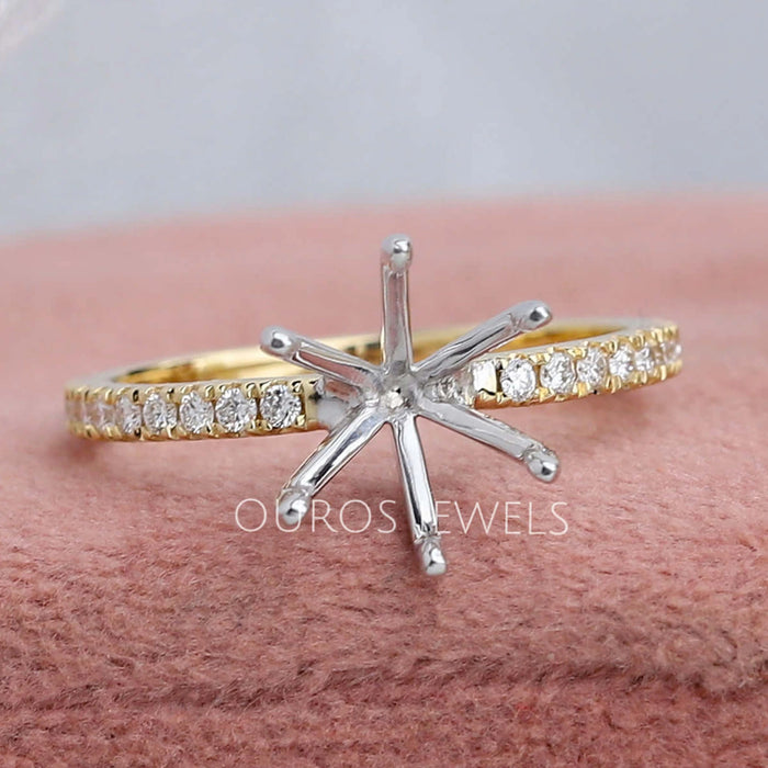 Round Shape Semi Mount Engagement Ring Ring