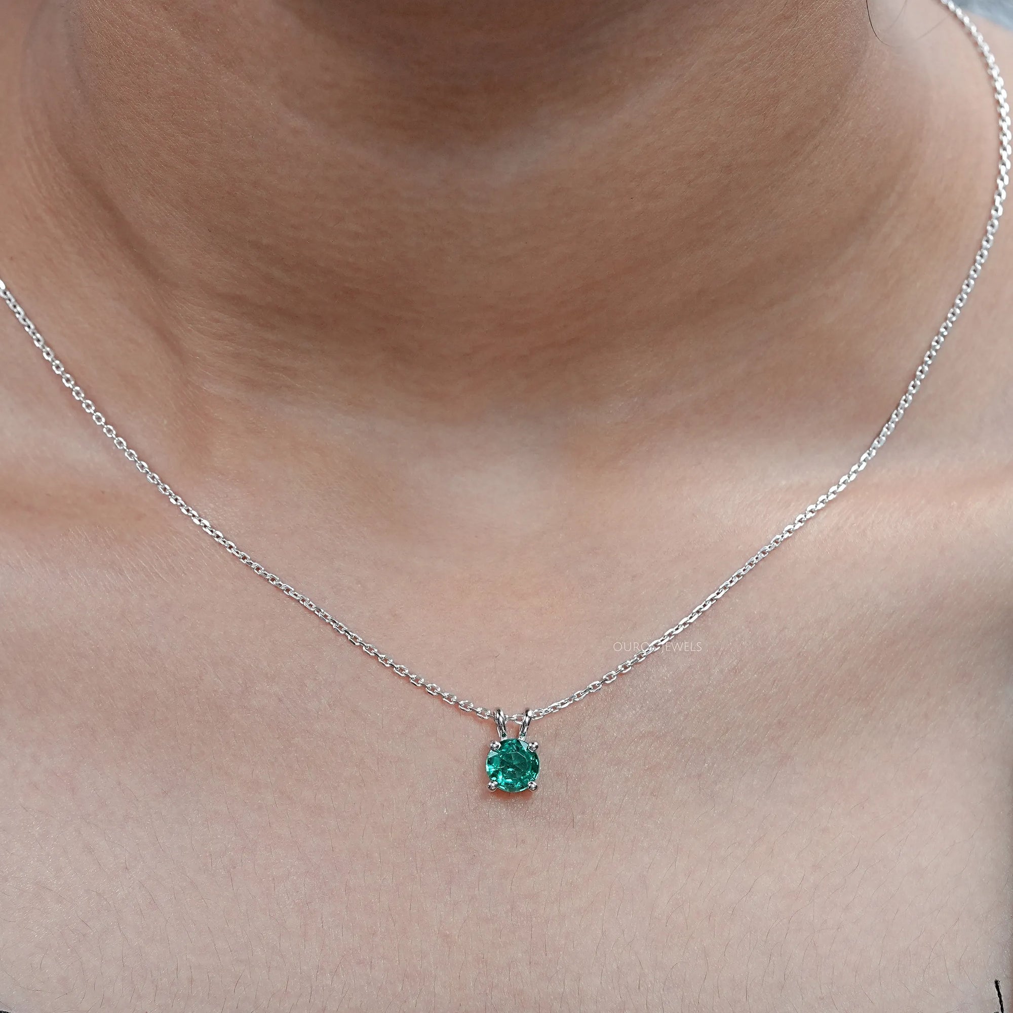 Round Cut Solitaire Gemstone Pendant