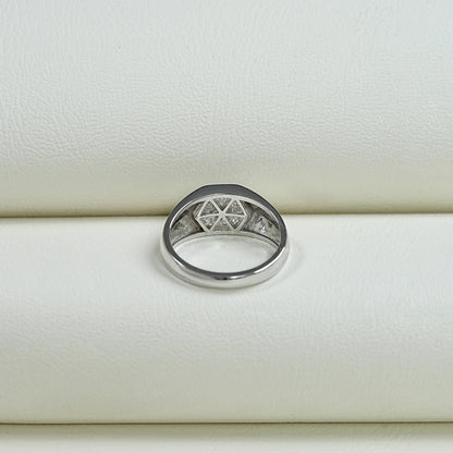 Triangle Lab Diamond Wedding Band