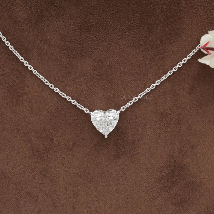 Heart diamond 2025 solitaire necklace